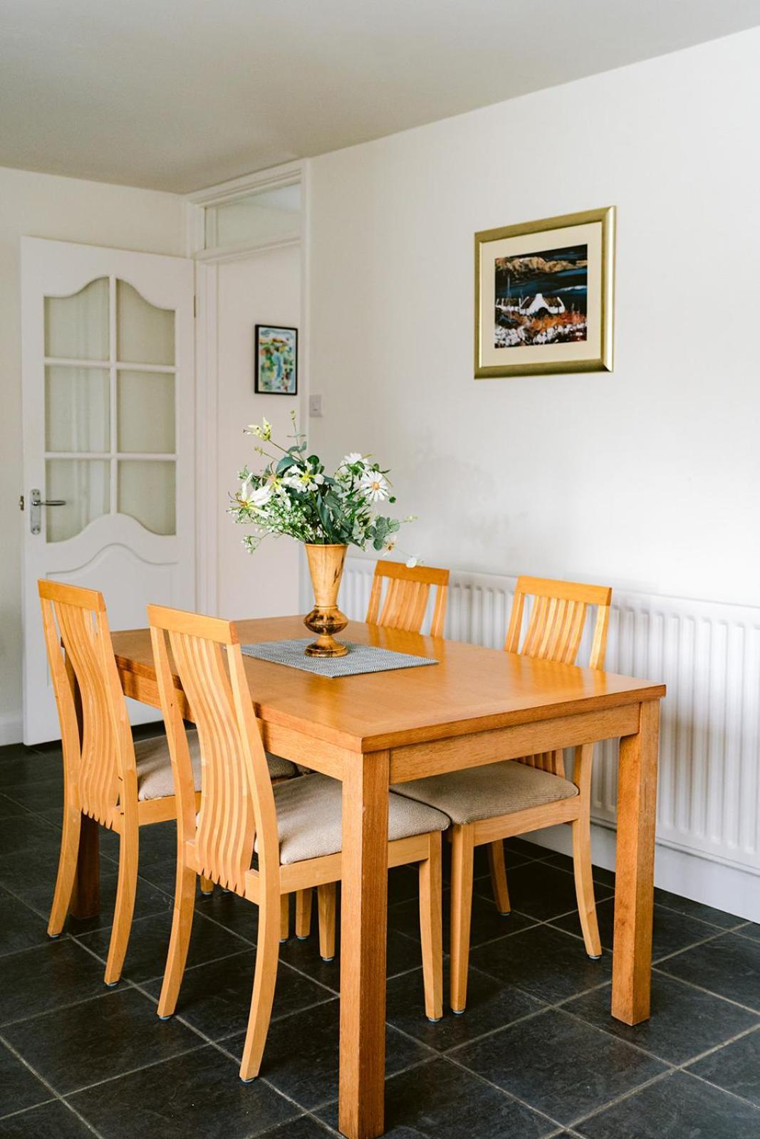 Centre - Free Parking - 3 Bedroom