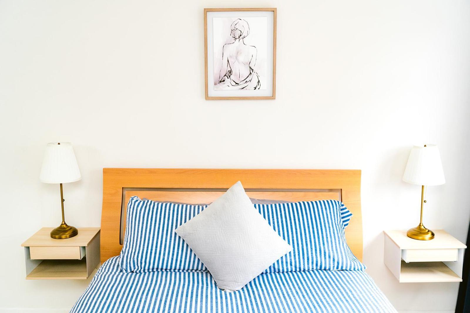 Centre - Free Parking - 3 Bedroom * Belfast